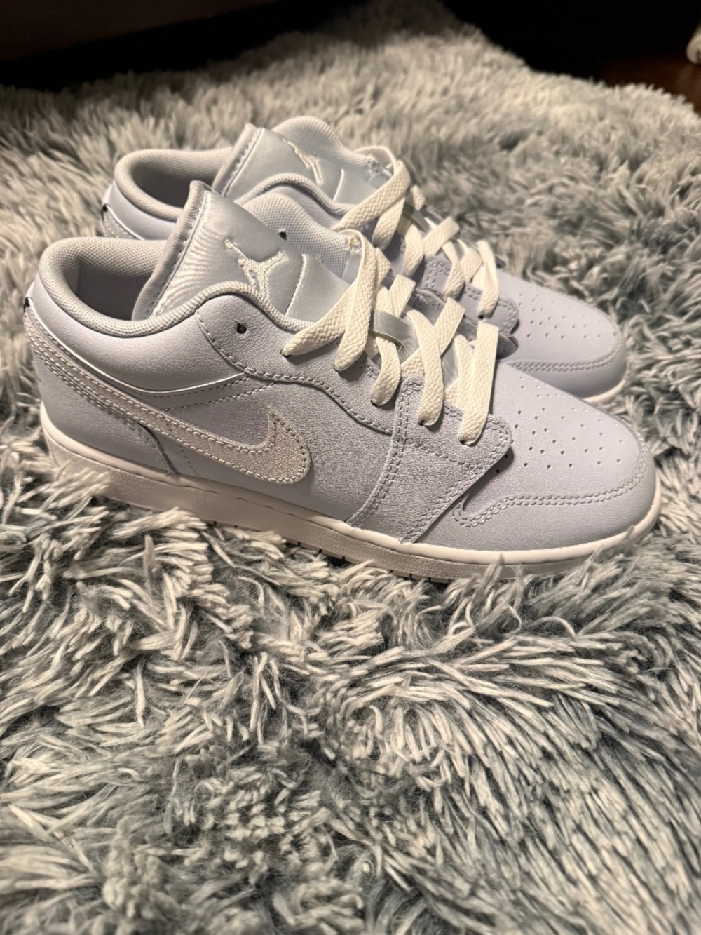 Nike Air Jordan 1 Low GS Light Lavender Sneakers | Size 6Y | New NWOB